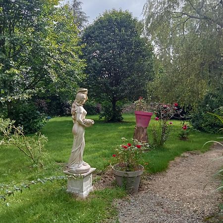 Gite Le Clos De See Chérencé-le-Roussel Exterior foto