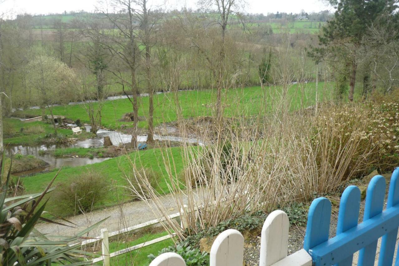 Gite Le Clos De See Chérencé-le-Roussel Exterior foto